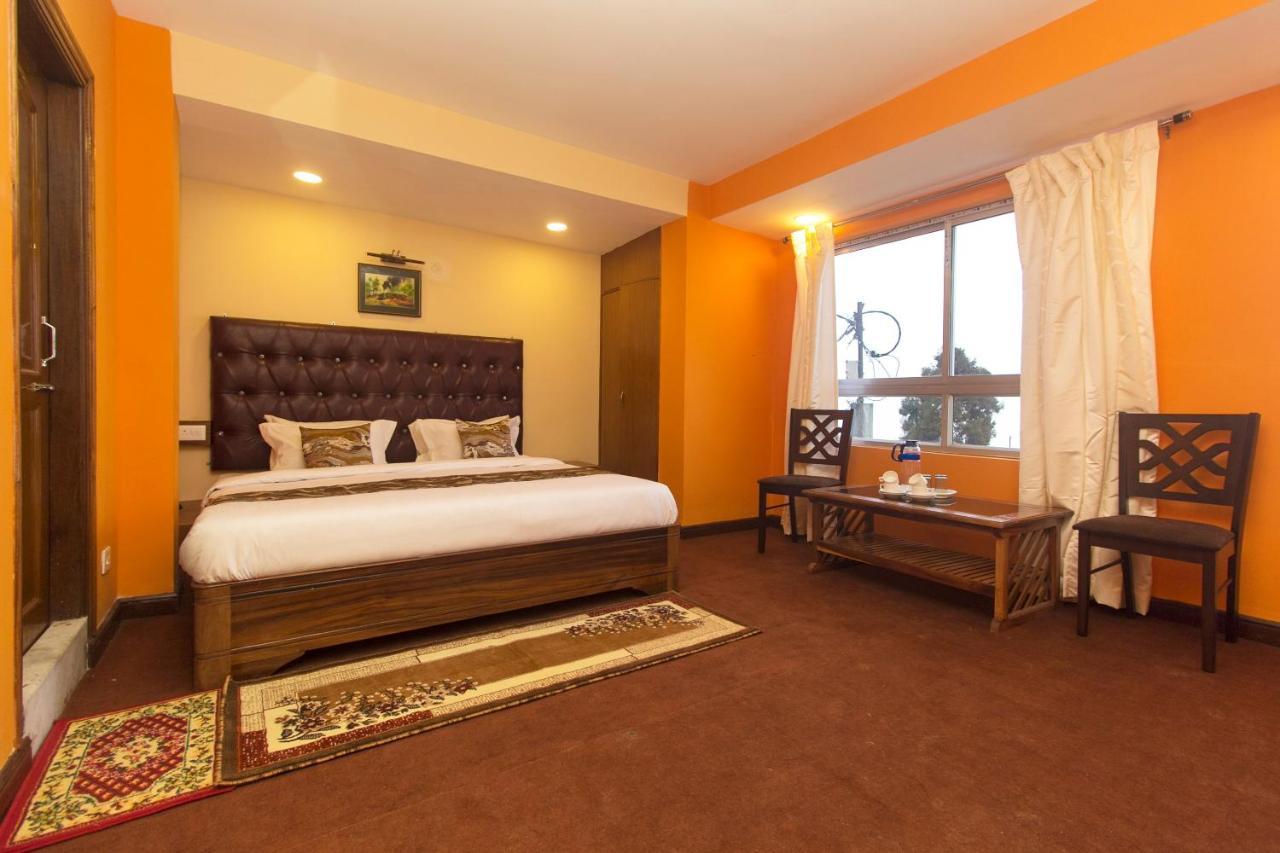 Hotel Royal sarava à Darjeeling  Extérieur photo