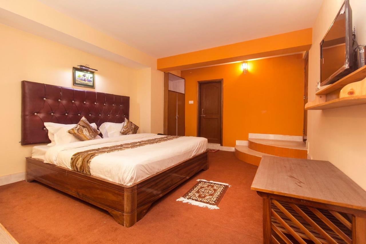 Hotel Royal sarava à Darjeeling  Extérieur photo