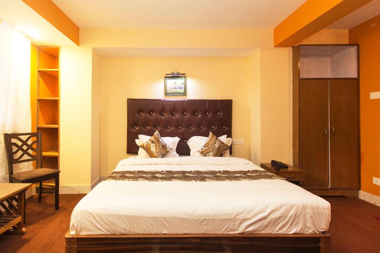 Hotel Royal sarava à Darjeeling  Extérieur photo