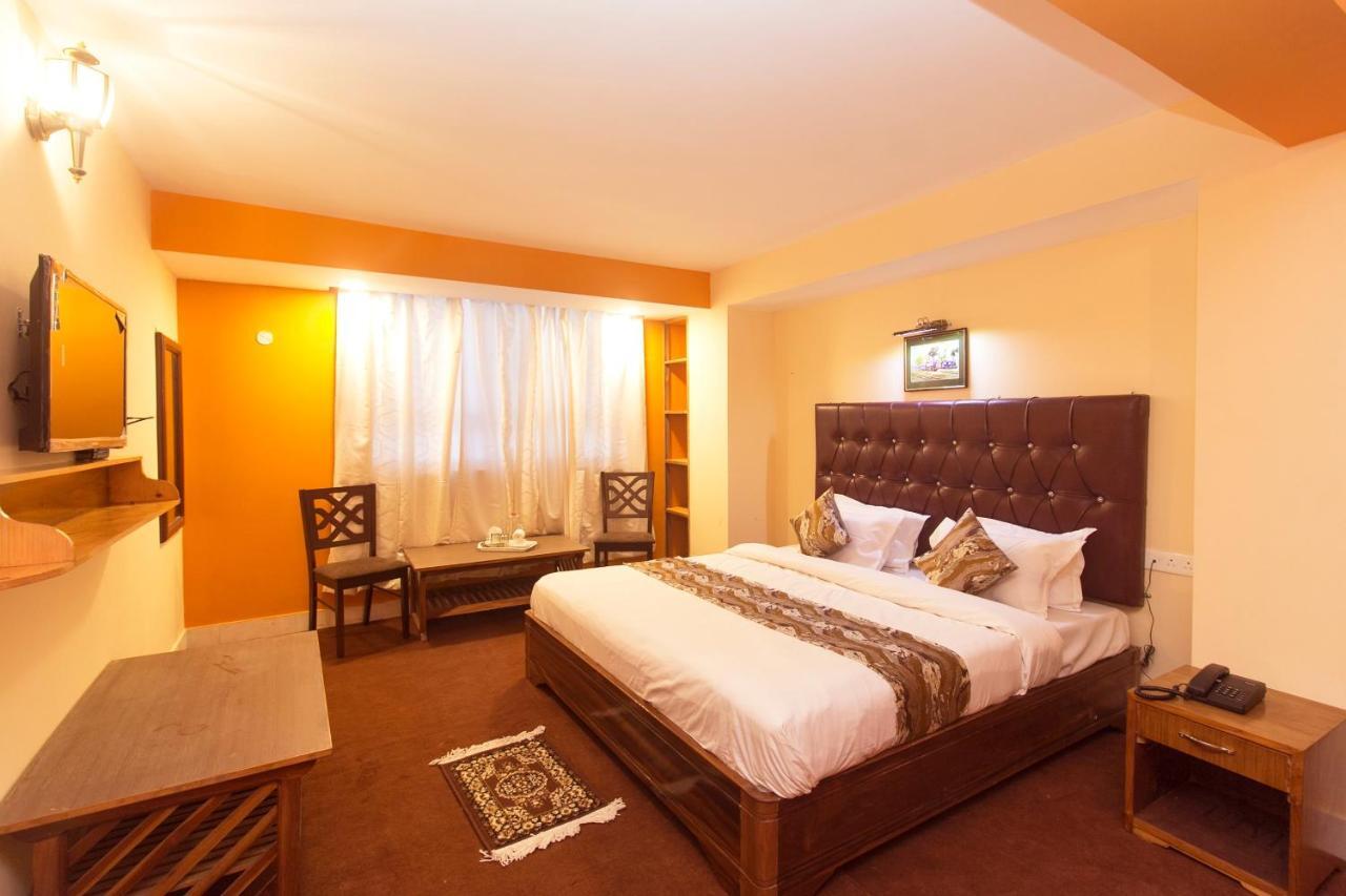Hotel Royal sarava à Darjeeling  Extérieur photo